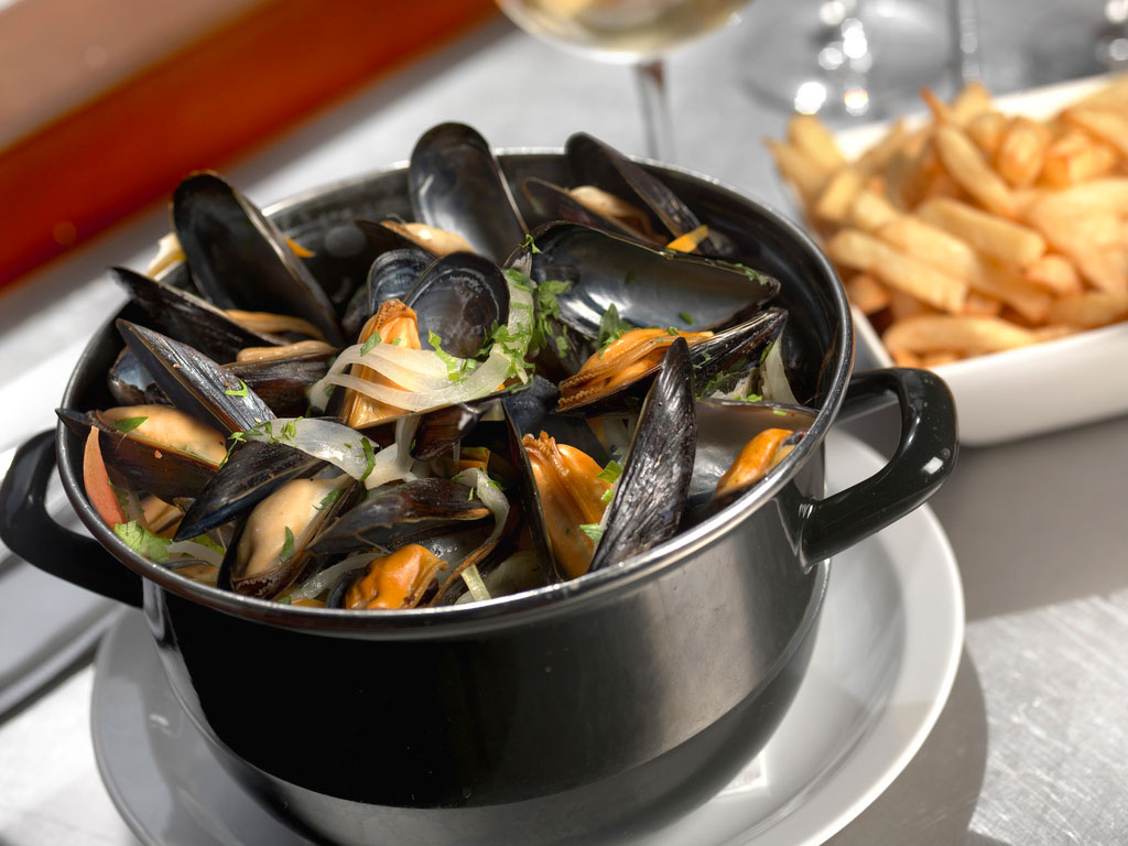 Frutti di mare (cozze, vongole)