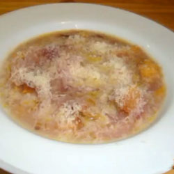 Onion soup (zuppa di cipolla)