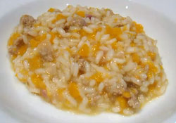 Risotto with pumpkin and pork ground