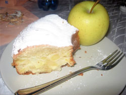 Ciambella con farina di riso e mele