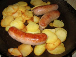 Sausage and potatoes (salsicce e patate)