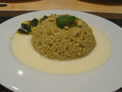 Cous cous con pesto e gorgonzola