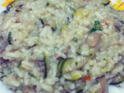 Risotto funghi, zucchine e tonno Risotto funghi, zucchine e tonno