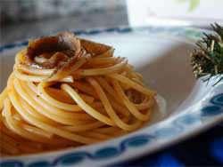Spaghetti con alici