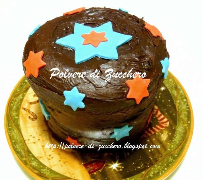 Panettone glassato e farcito Panettone glassato e farcito