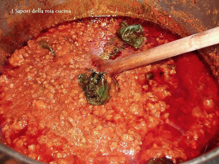 Gran rag&ugrave; alla bolognese