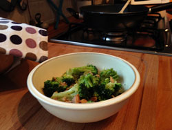 Broccoli con tonno e aceto balsamico