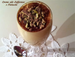 Crema allo zafferano con pistacchi