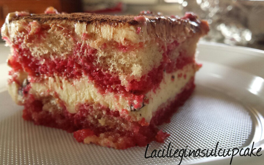 Tiramisù rosso